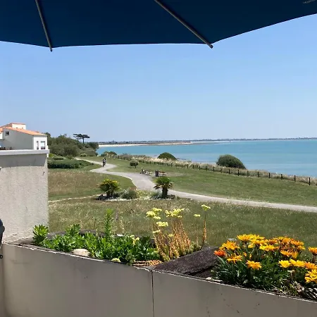 Lumineux Avec Vue Panoramique Sur L'ocean Ла-Рошель